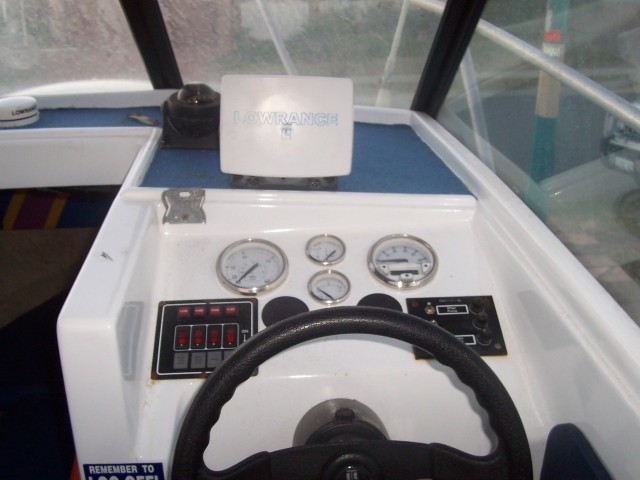 boat 015.jpg